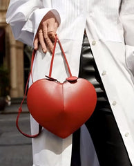 Gorgeous Designer Inspired 2025 Most Popular Unique Heart Shaped Designed Crossbody Bag for Fashion Forwarded Girls