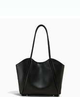 The Ultimate Everyday Tote