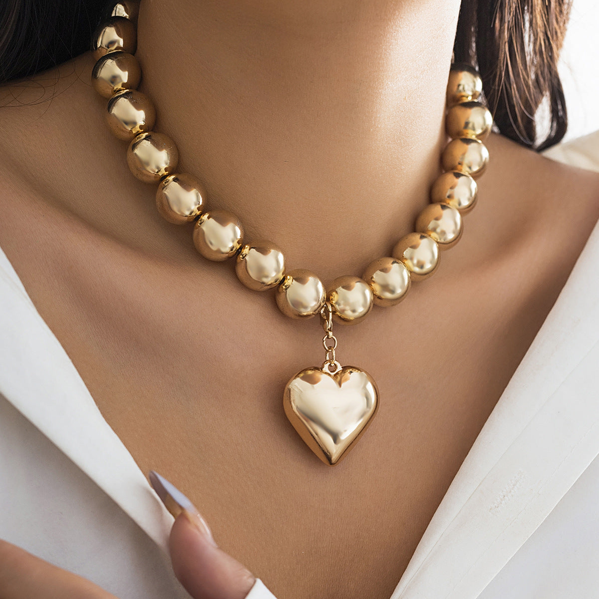 Charming Vintage Style Big Ball Beaded Heart Pendant for Fashionable Girls