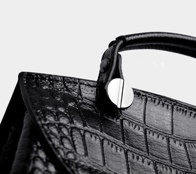 The Graceful Satchel