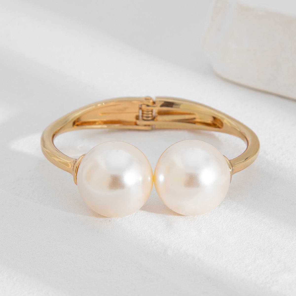 Classic Oversized Pearl Cuff Bracelet for Fashion Forward Girls