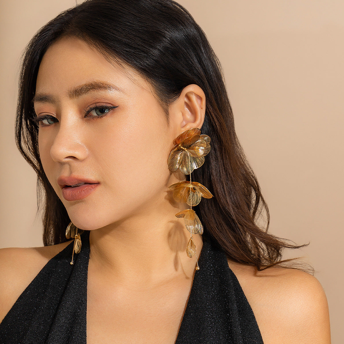 Elegant & Timeless: Beautiful Ginkgo Leaf Tassel Earing Set For Fashion Forward Girls