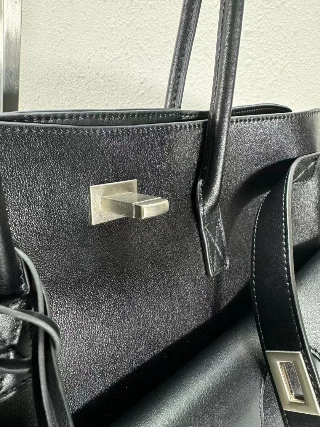 The Royal Luxe Tote