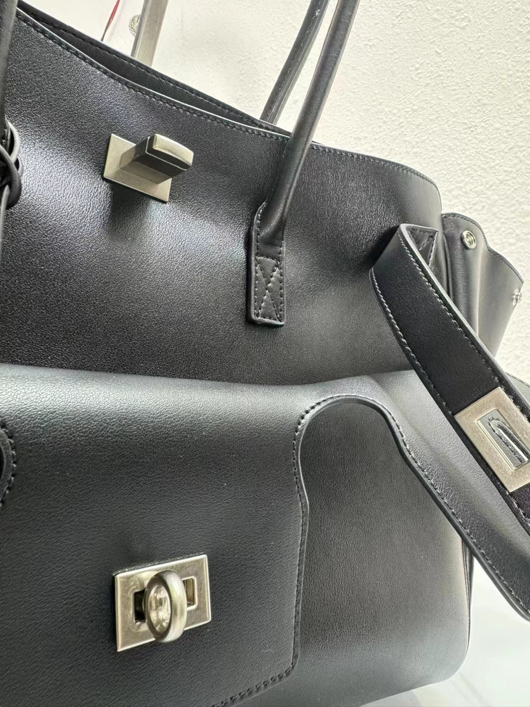 The Royal Luxe Tote