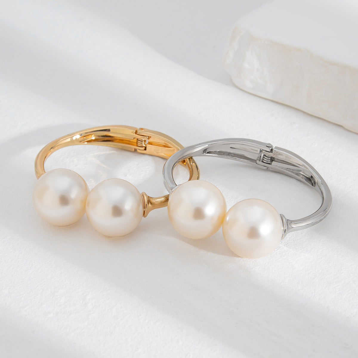 Classic Oversized Pearl Cuff Bracelet for Fashion Forward Girls