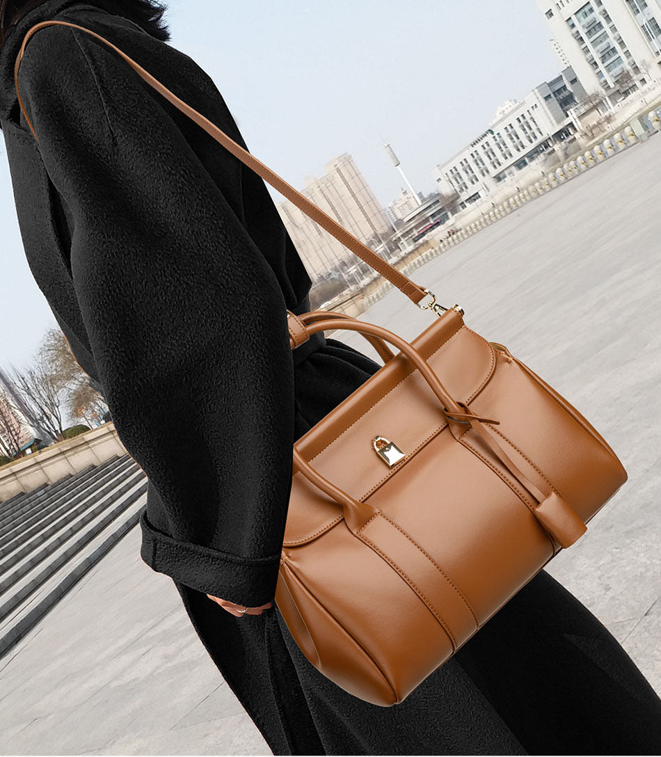 Château Classic Top-Handle Bag