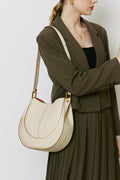 Elegant Crescent-Shaped Leather Crossbody Bag – Stylish, Versatile & Timeless Shoulder Purse