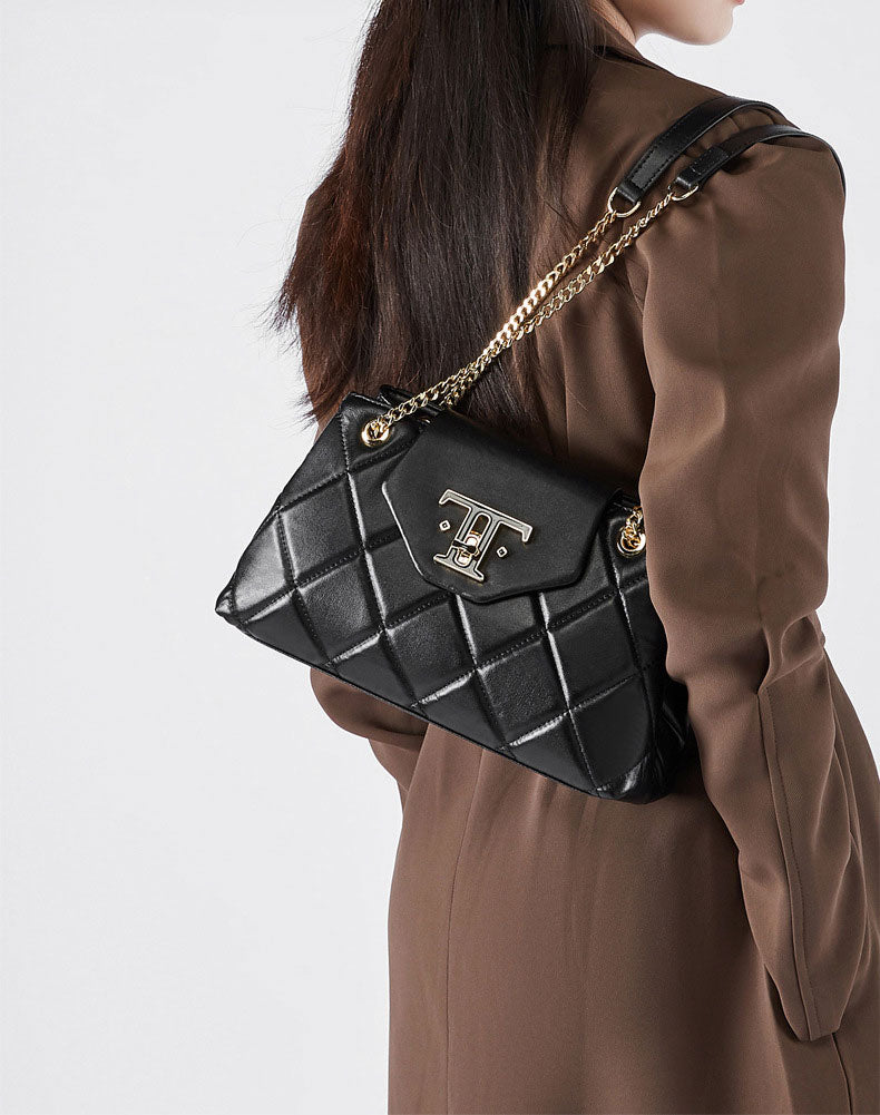 Diamond Stitched Leather Chained Strap Crossbody Shoulder Bag