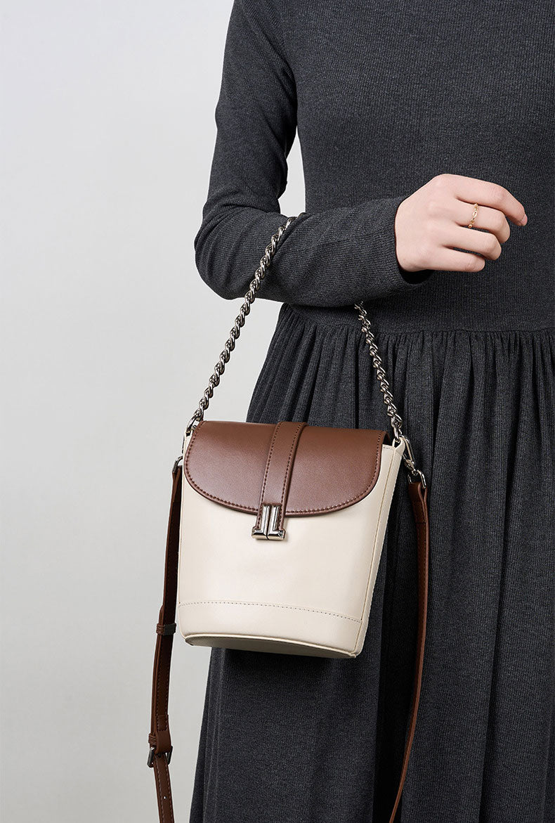 High Quality Leather Chained Crossbody Shoulder Bag