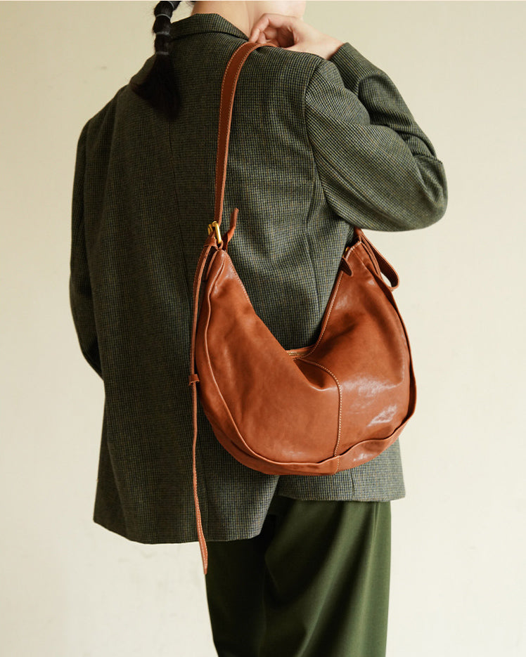 High-End Hobo Shoulder Bag from High Quality Leather for Everyday Use