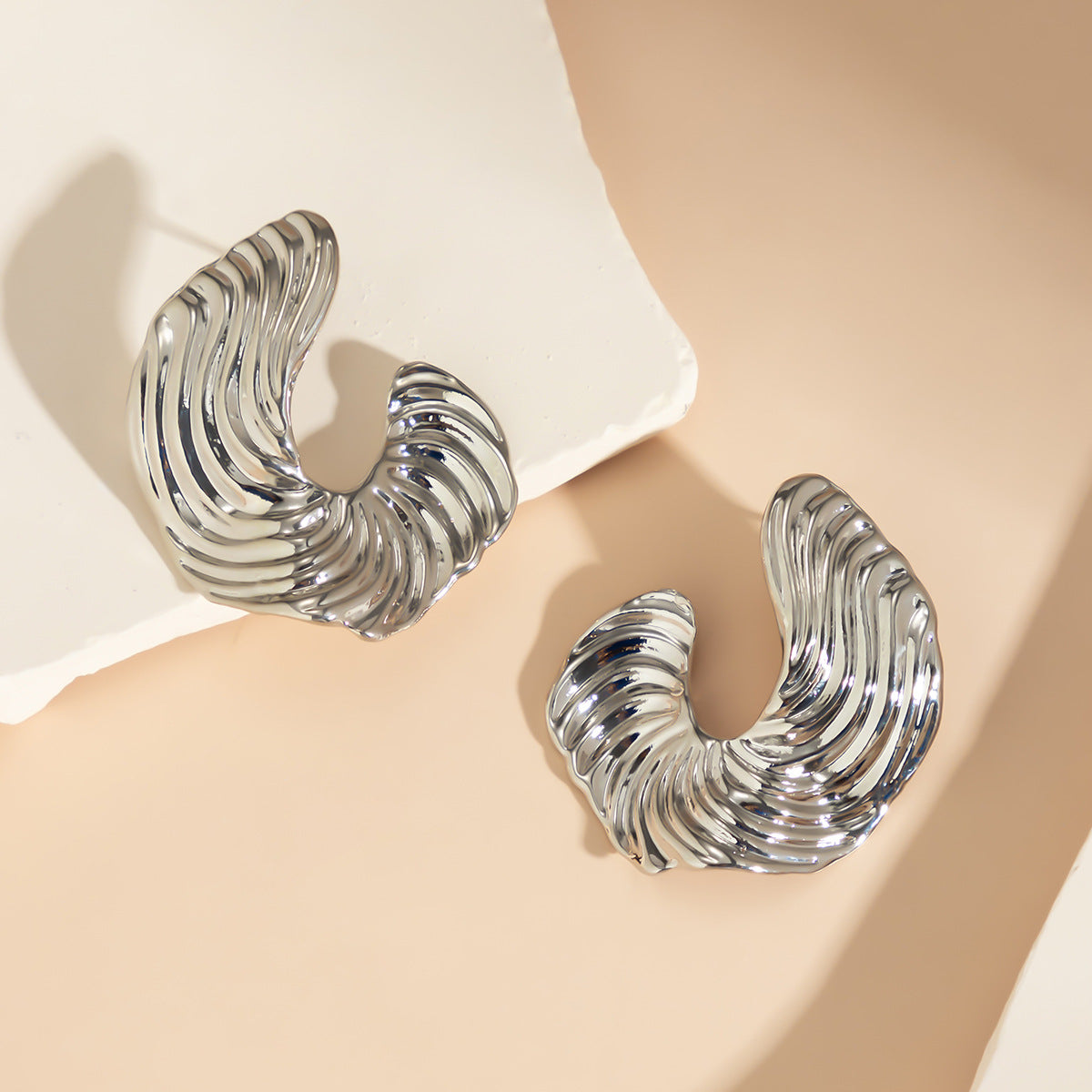 Wavy Beveled Metallic Stud Hoop Earrings