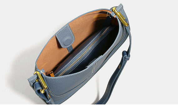 Elegant Crescent-Shaped Leather Crossbody Bag – Stylish, Versatile & Timeless Shoulder Purse