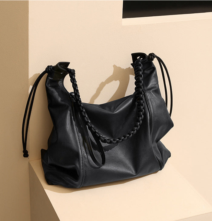 Elegant Large Capacity Leather Shoulder Hobo Bag – Stylish & Versatile Everyday Accessory