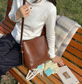 Designer-Inspired Large-Capacity Real Leather Crossbody Bag with Detachable Strap