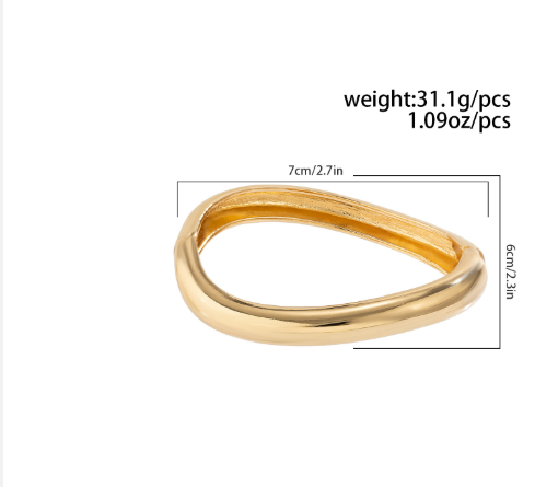 Fashionable Sleek Minimalist Polished Silver Gold-Tone Bangle – Timeless Elegance