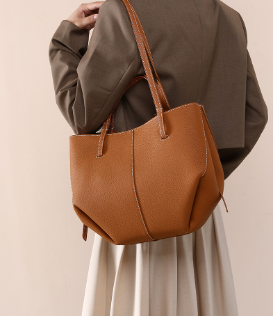 The Milano Carryall Tote