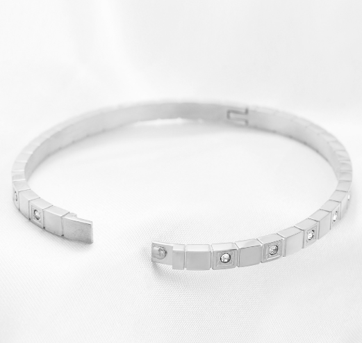 The Astra Diamond Bangle