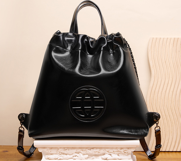 Gorgeous Luxury Looking Designer Inspired New 2025 Trend Real Leather Backpack Shoulder Bag