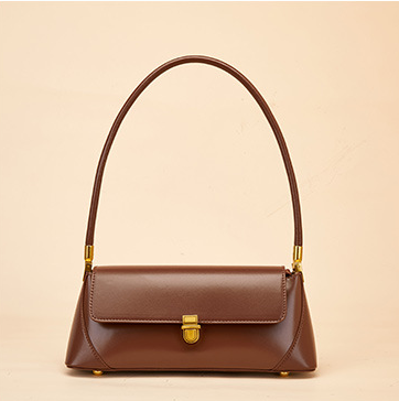 Elegant Classic Luxury Looking Designer Inspired Shoulder Bag for Fashion Forward Girls