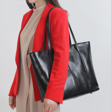 High End Luxury Designer-Inspired Large Capacity Top Quality Leather Tote Bag – Perfect for Everyday Use