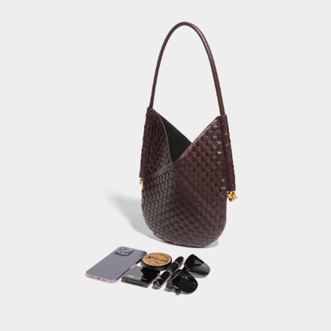 The Valencia Woven Shoulder Bag